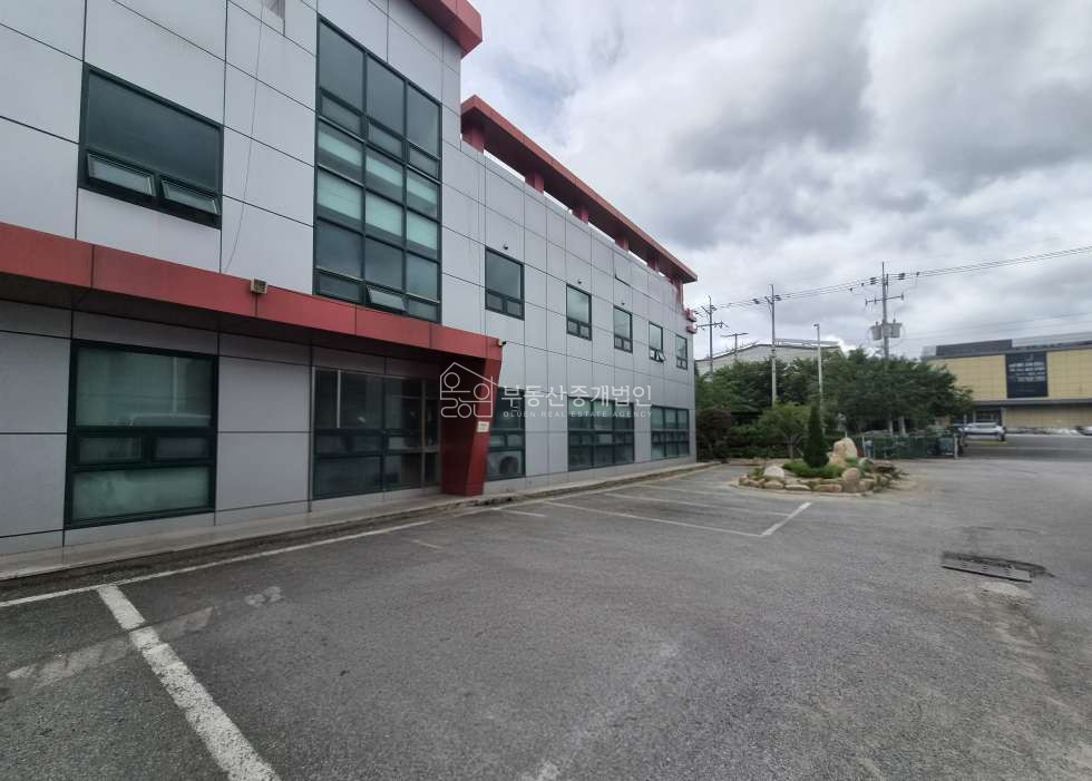 경남 김해시 진영읍 본산리 1호,2호,4호,3호,5호동 본산농공단지/ 진영 대형공장/ 크레인10톤,5톤 매매 매물번호 10002 사진 3