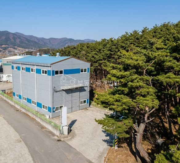 경남 김해시 진례면 송현리 김해 진례면 소형공장 매매/ 전력 30kw/ 호이스트5t 1기 매매 매물번호 10365 사진 1