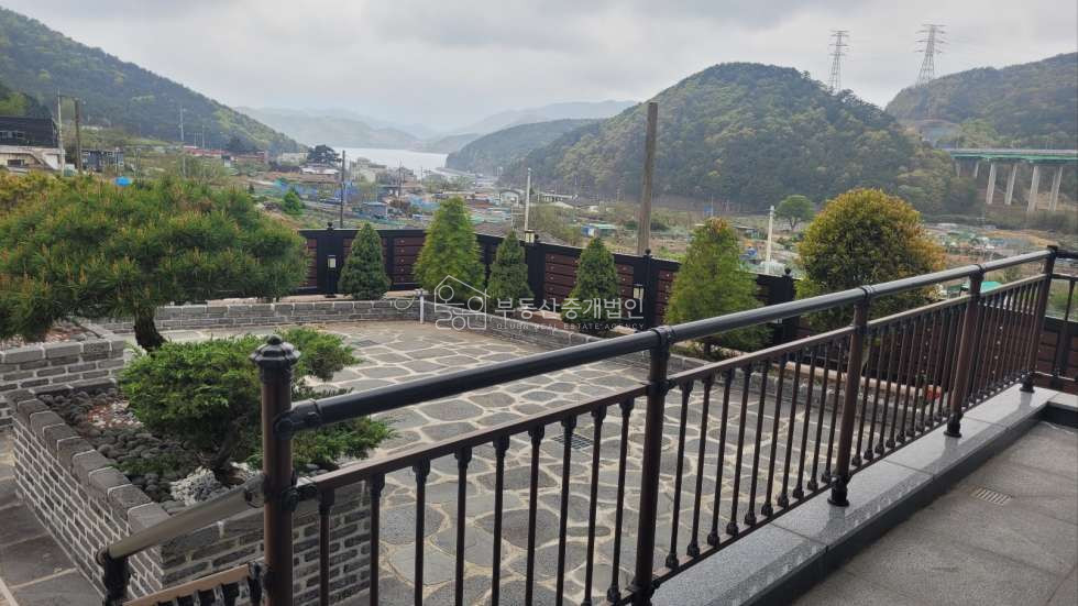 경남 창원성산구 귀산동 귀산 바다가 보이는 단독주택/ 노래방,운동시설,찜질방까지 갖춘 매물 매매 매물번호 10379 사진 2